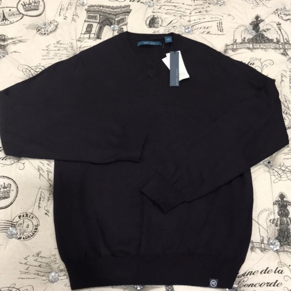 Perry Ellis V-Neck Long-Sleeve Sweater - Picture 6 of 7